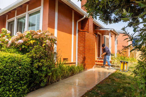 Best Deck Cleaning Services  in Delano, CA